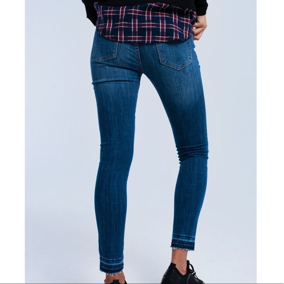 Last Pair 9/10 High-Waist Ripped Knee Skinny Jeans - Picture 3 of 5